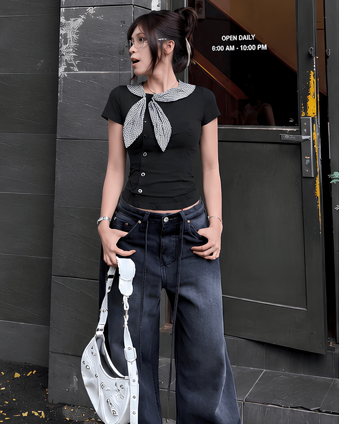 CHIC SCARF TEE