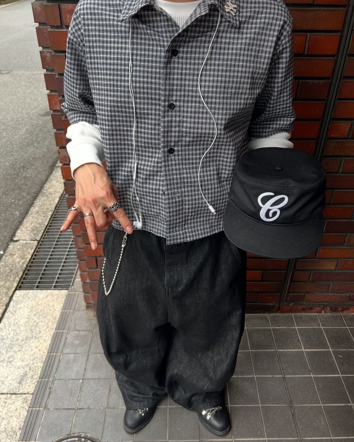BLACK CAP C