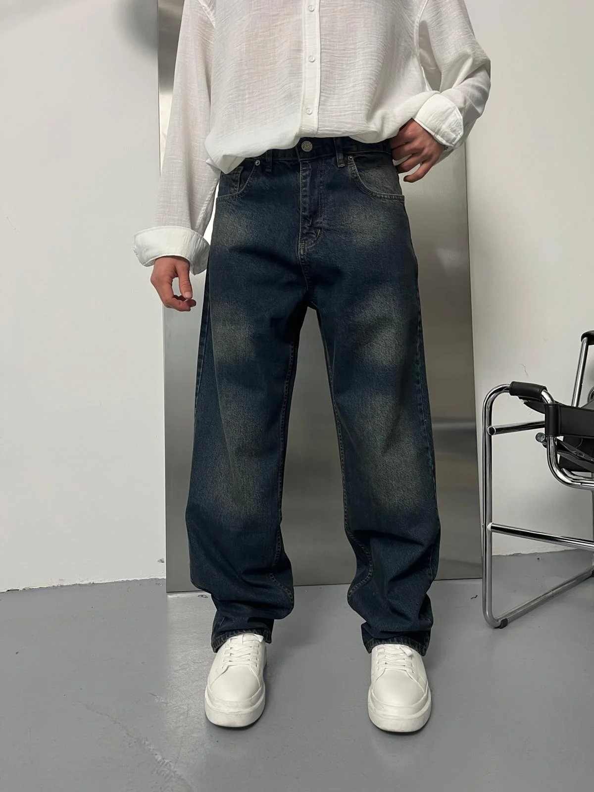 VINTAGE INDIGO EXTRA BAGGY JEAN