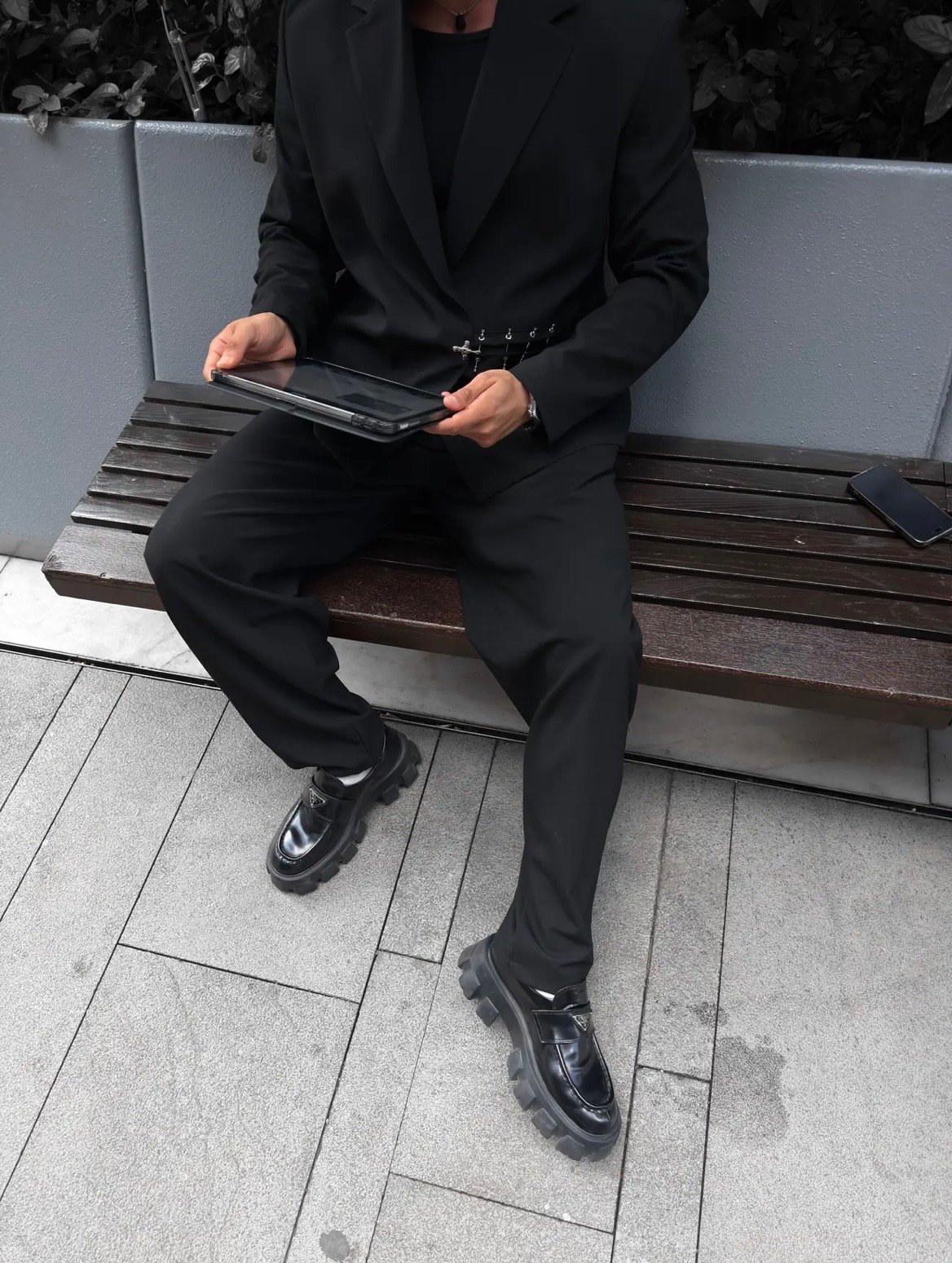 SPECIAL DESIGN OVERSIZE SIDE HOOK DETAILED SUIT 