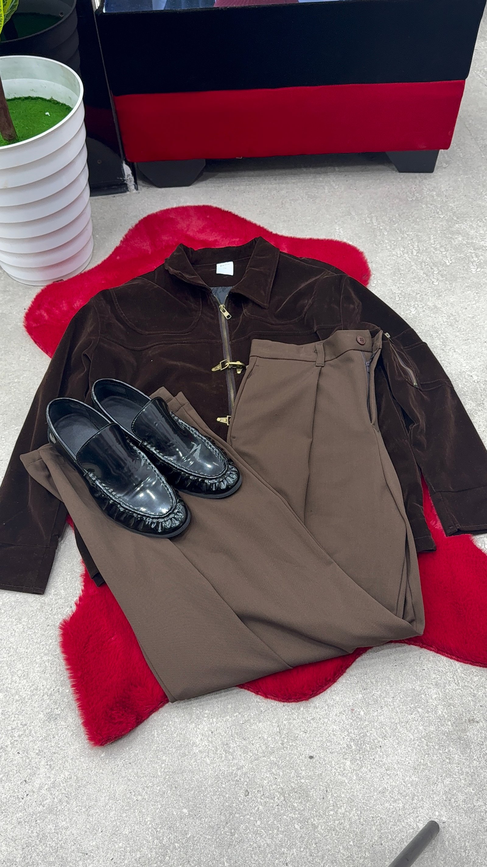 GOLDEN BROWN JACKET