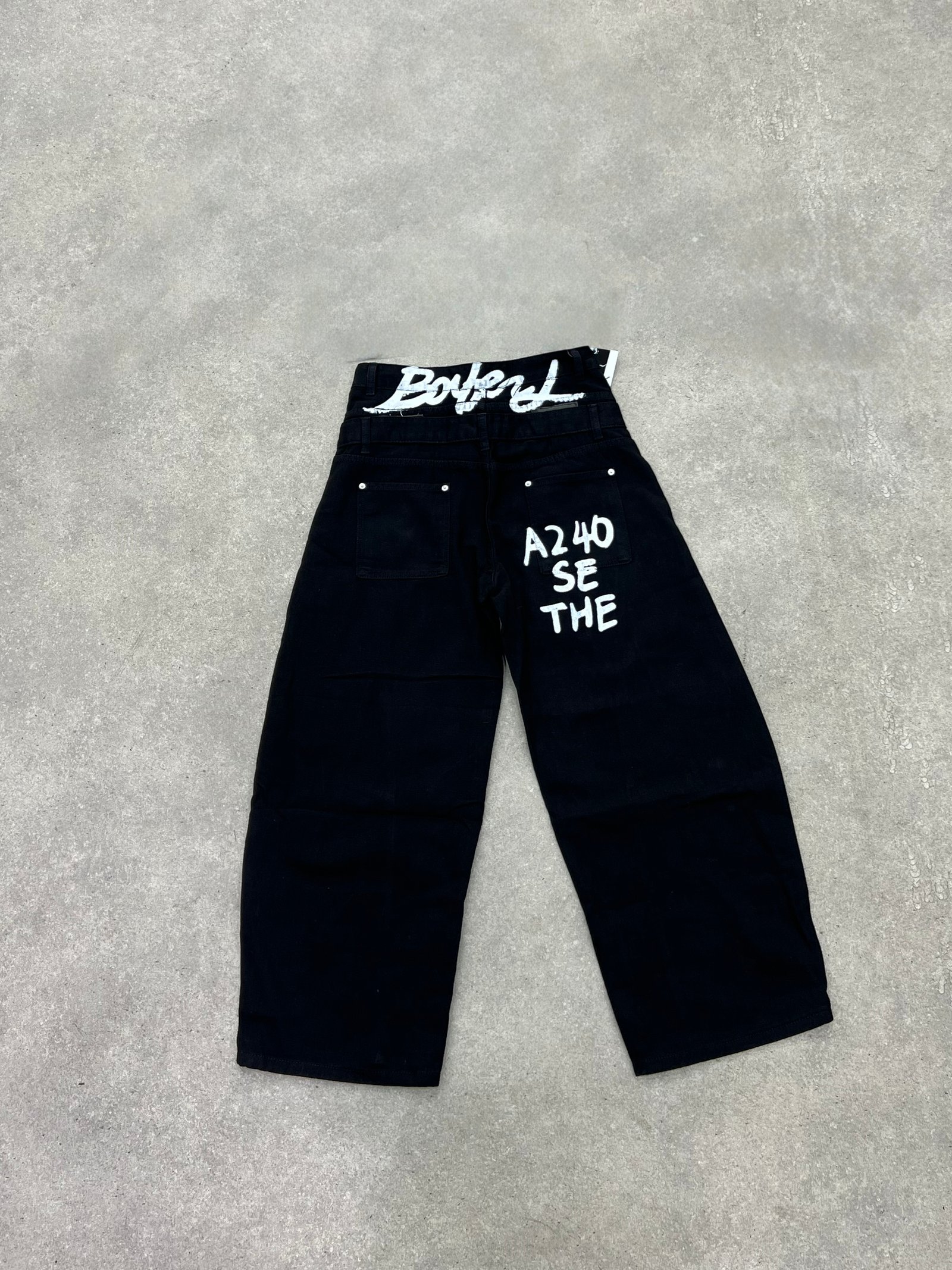 A240 BAGGY JEAN