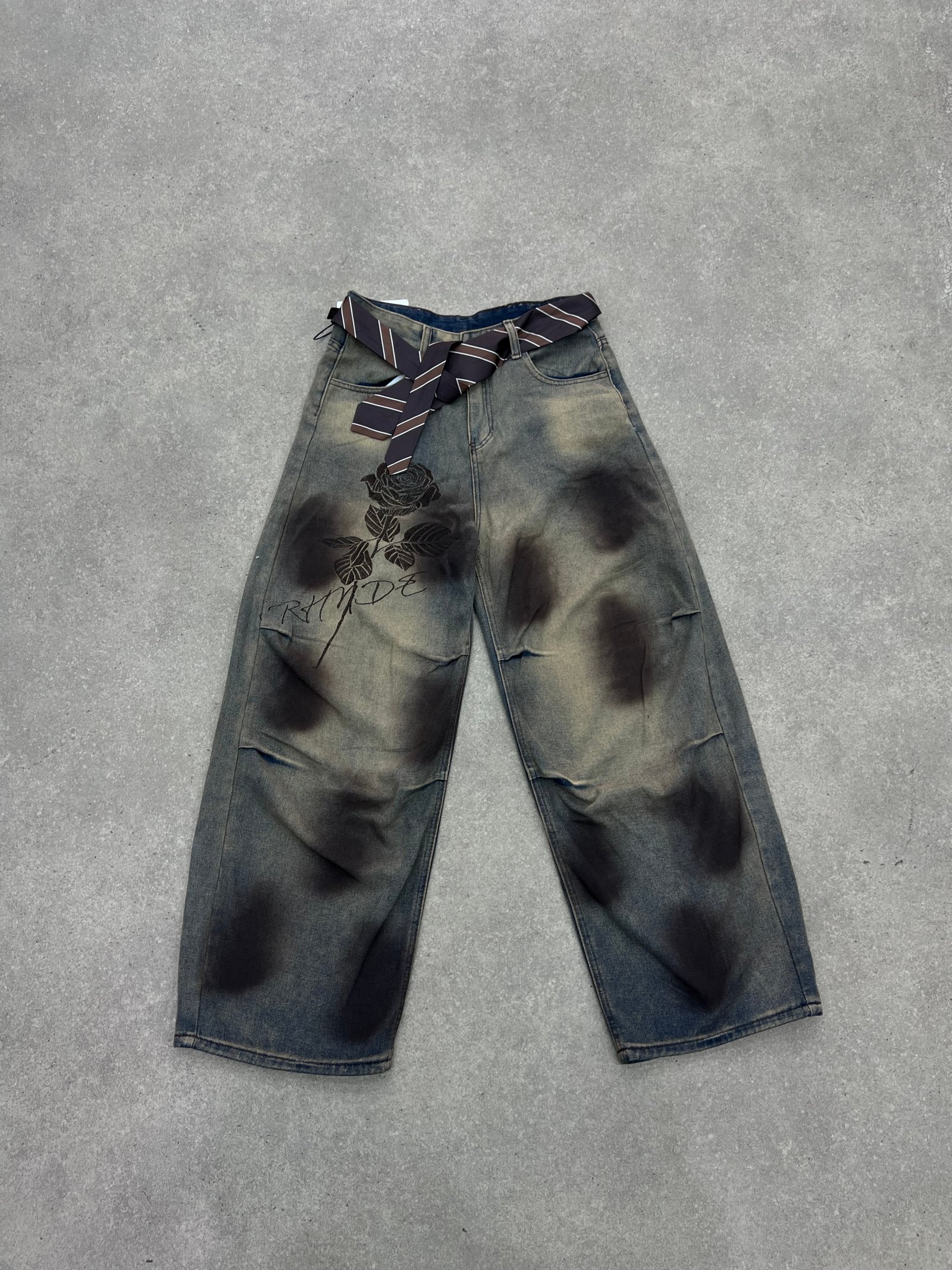 DIRTY BAGGY JEAN
