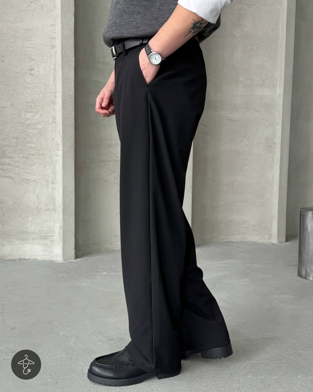 Classic baggy trouser