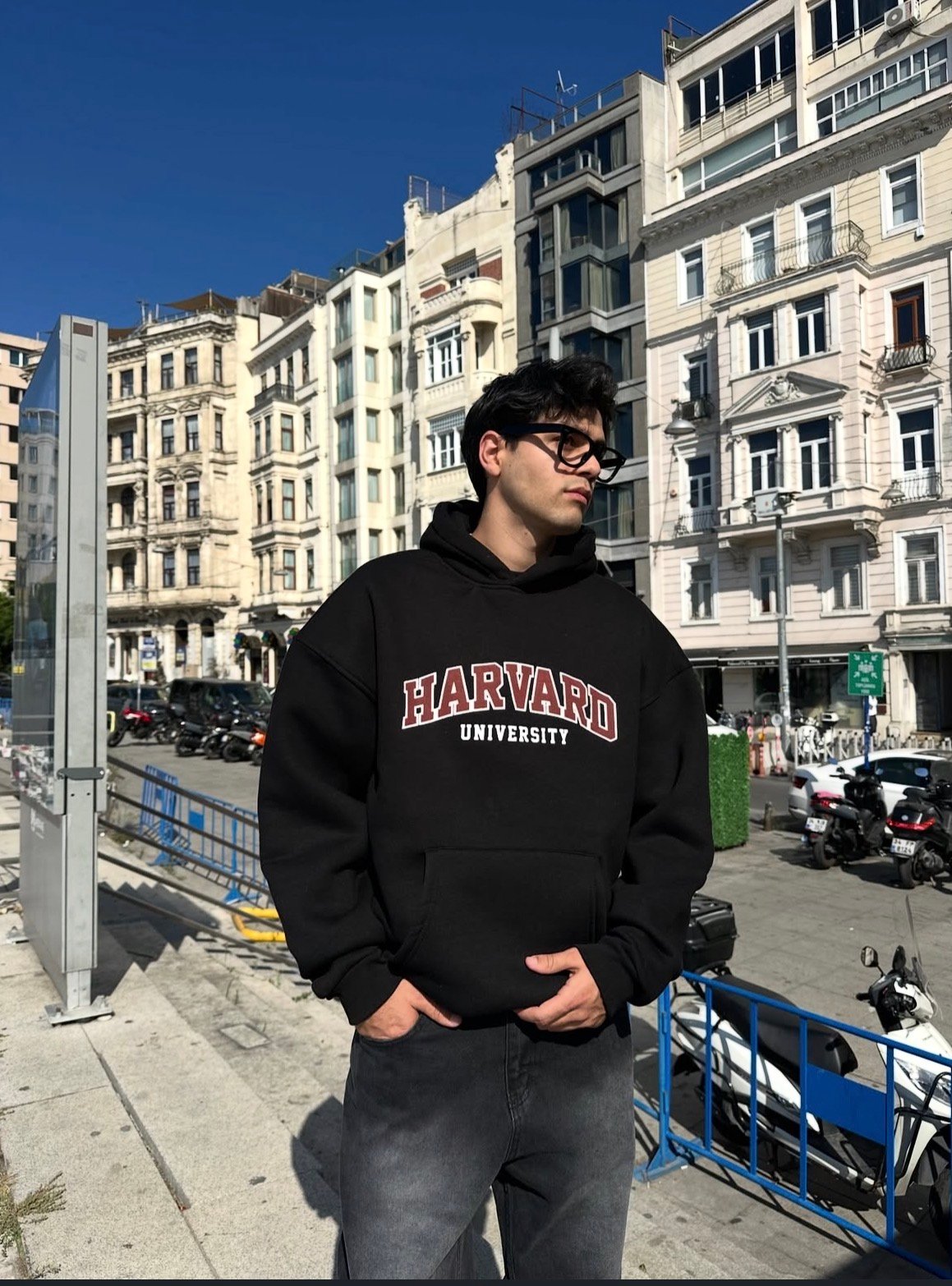 Harvard hoodie
