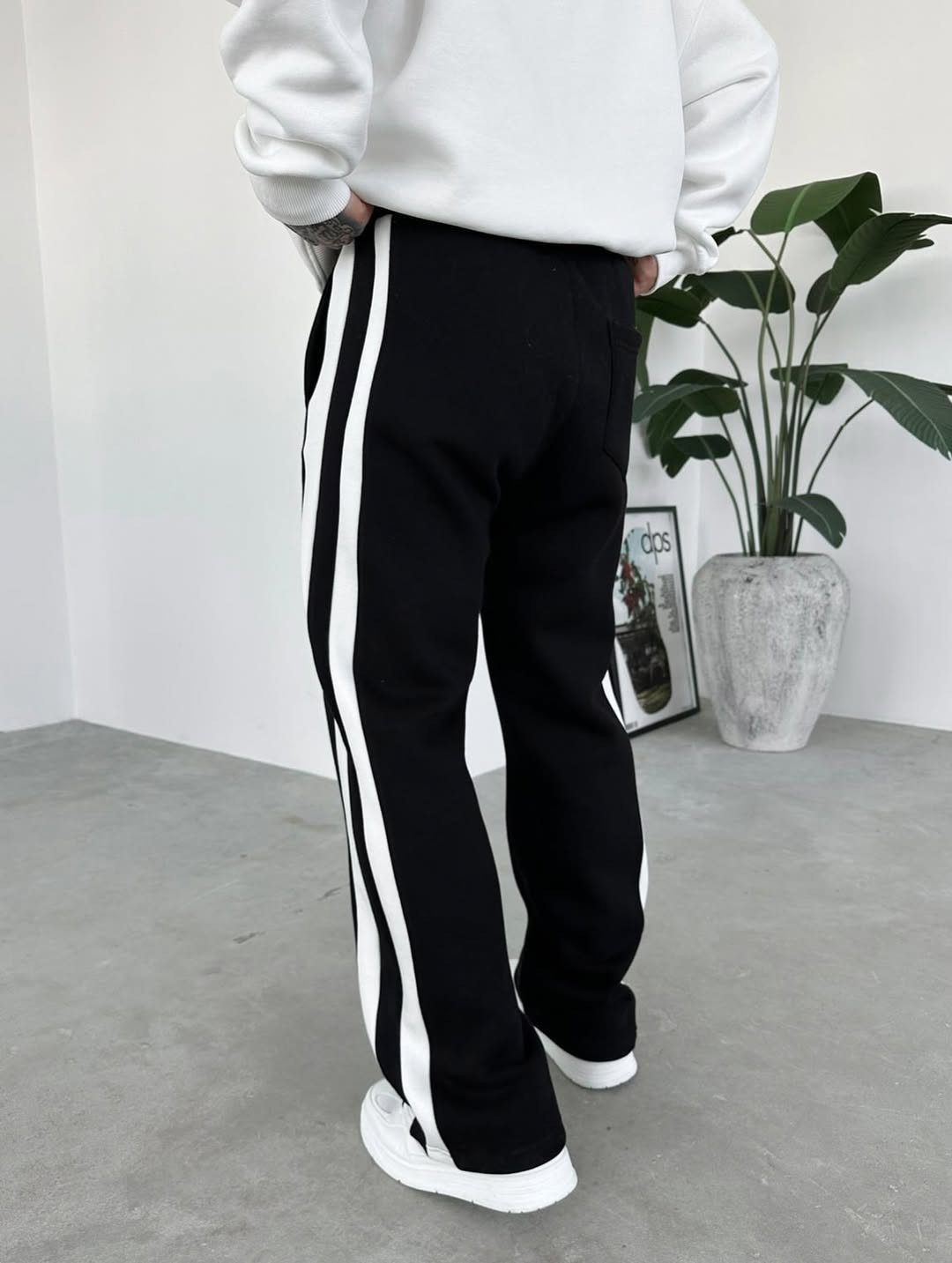 Jogger avec 2 bandes blanches