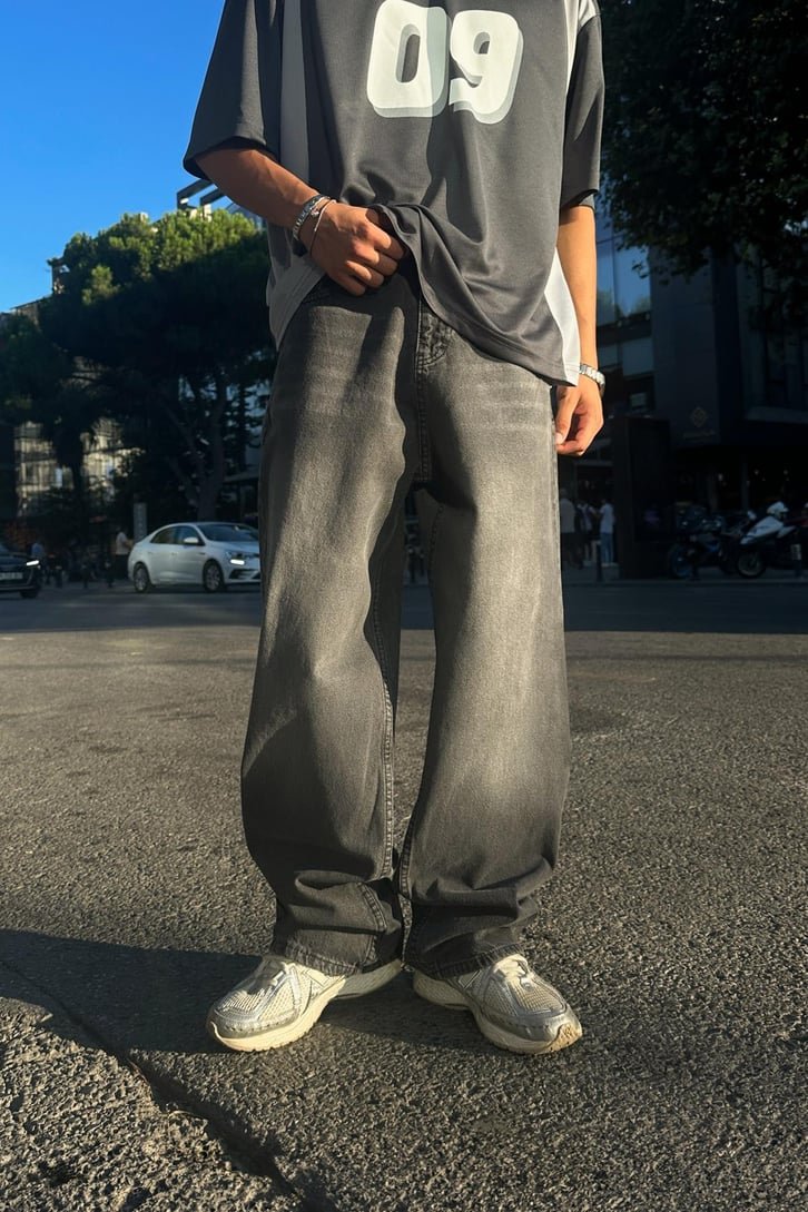 Stripped Dark Gray Extra Baggy Jean PO