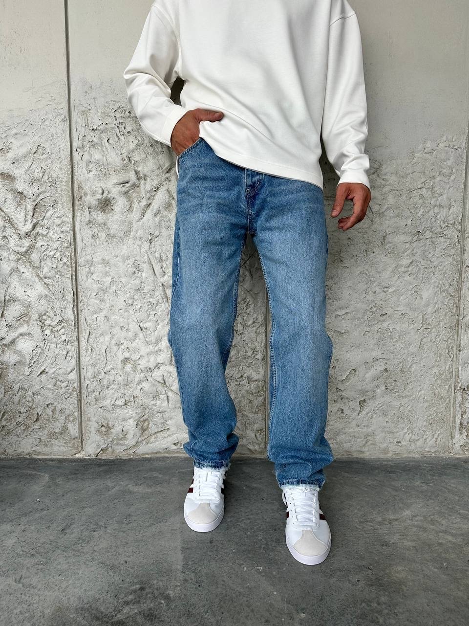 Blue baggy jean “11”