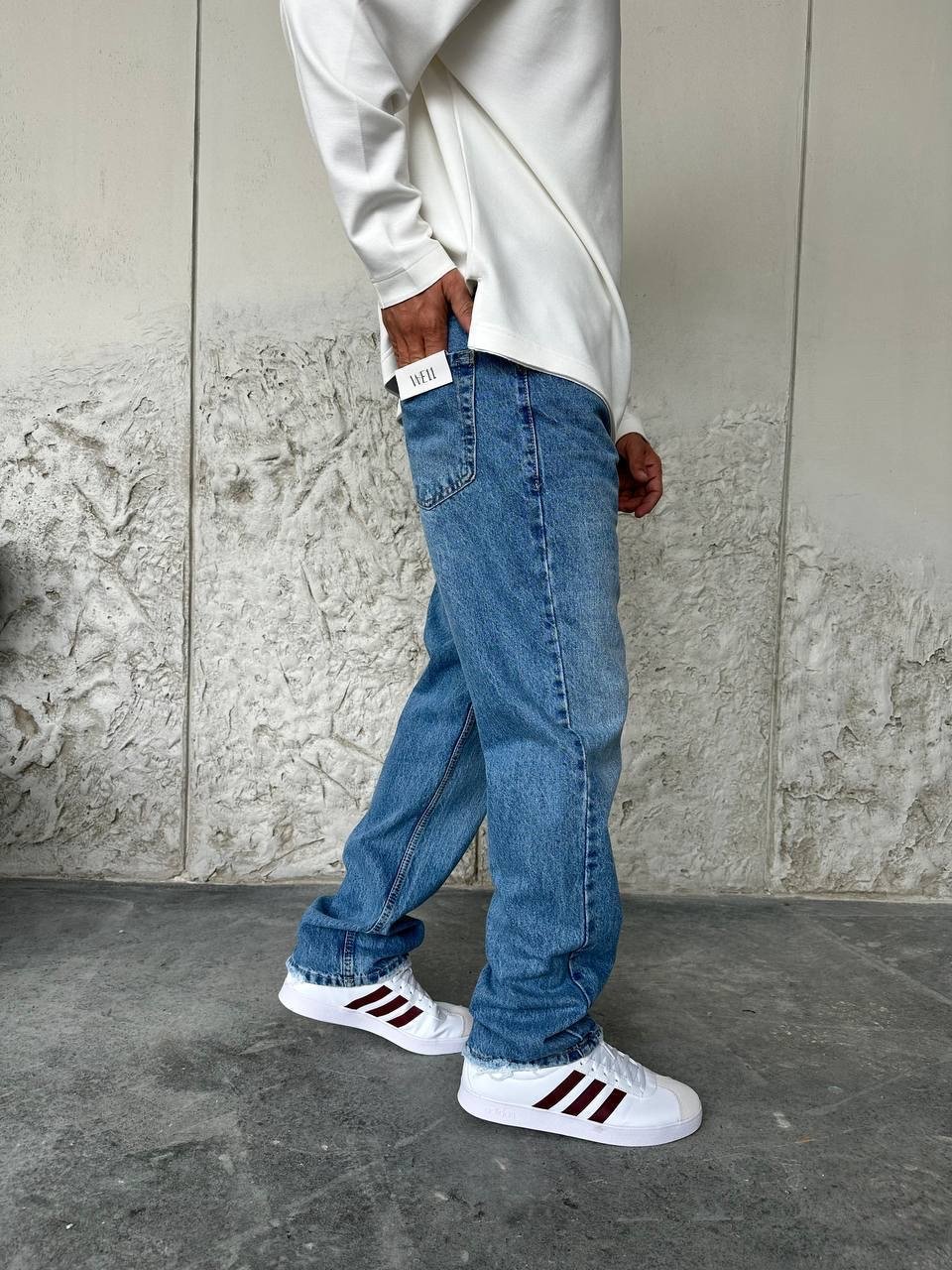 Blue baggy jean “11”