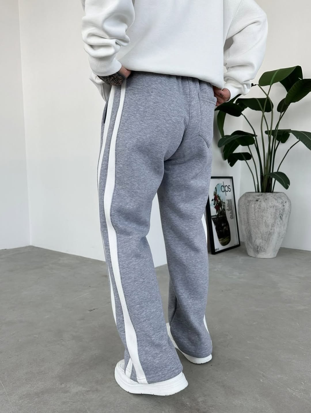 Gray jogger with 2 white stripes