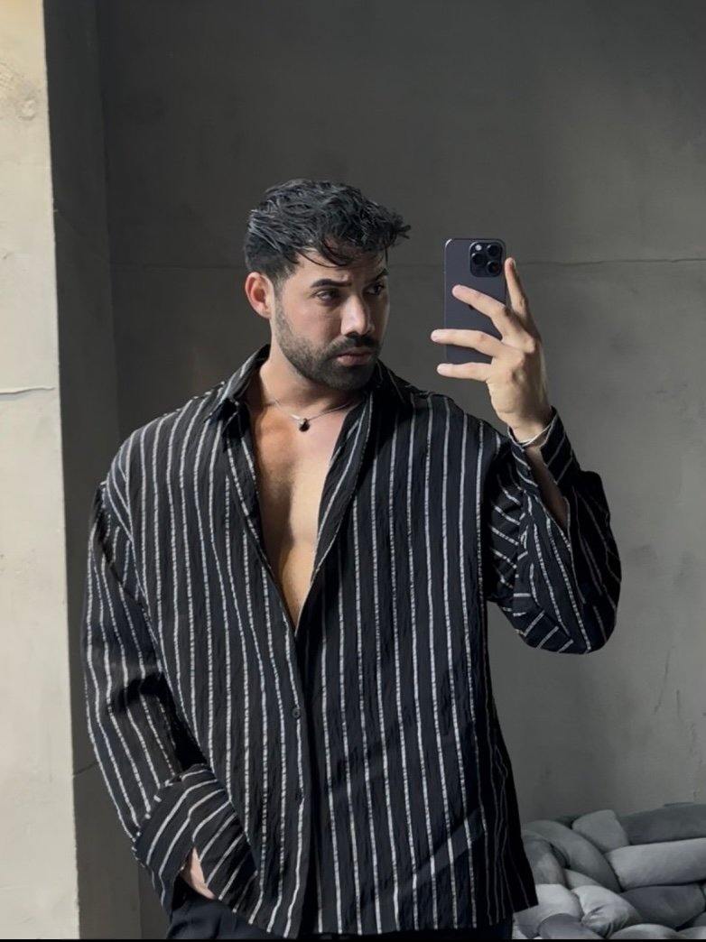 FINE LINE DETAILED OVERSIZE SHIRT black stp’