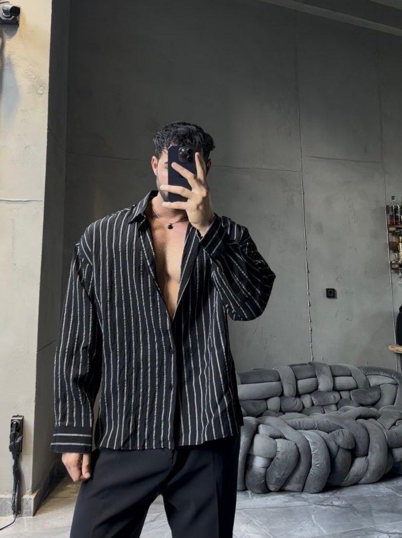 FINE LINE DETAILED OVERSIZE SHIRT black stp’