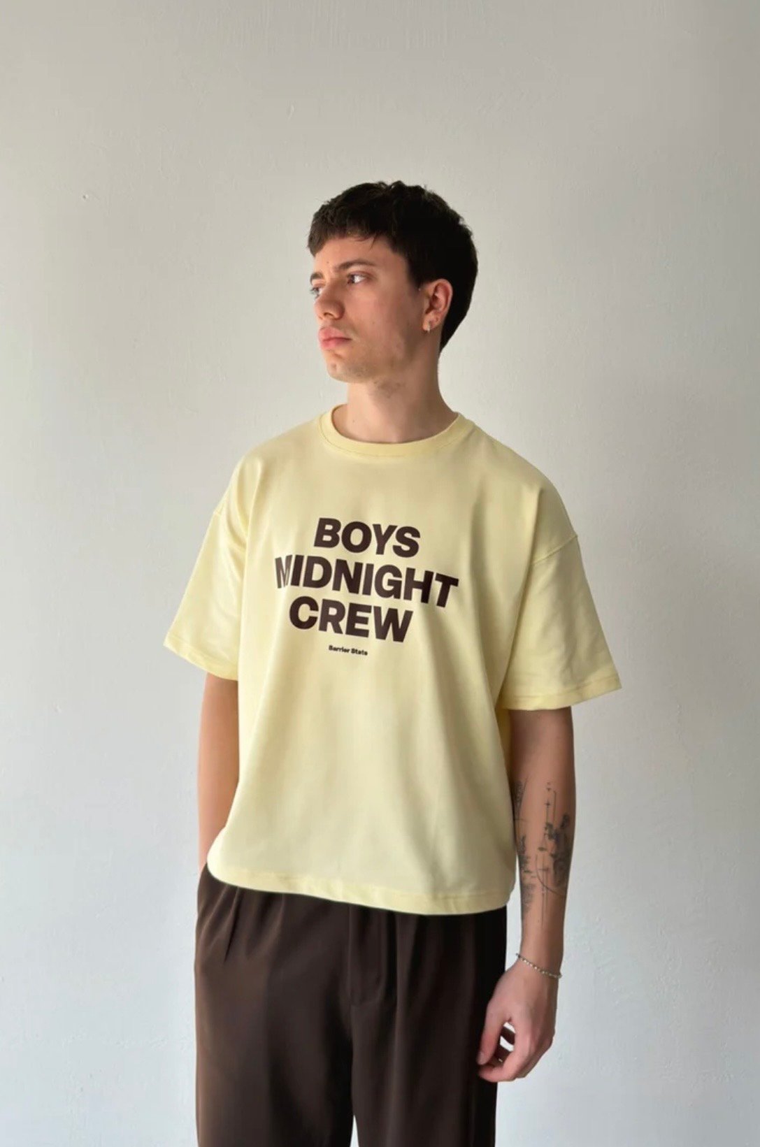 Yellow boys midnight crew Cropped Tshirt