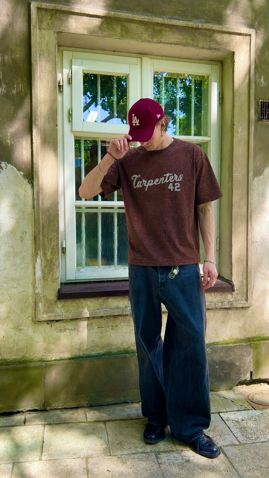 Washed burgundy Carpenters 42 CROPPED t-shirt