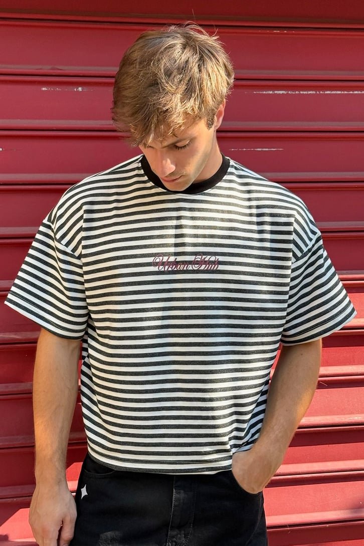 Urban Club Cropped Tshirt
