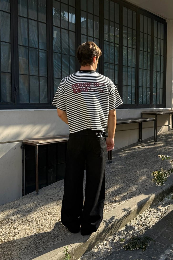 Urban Club Cropped Tshirt